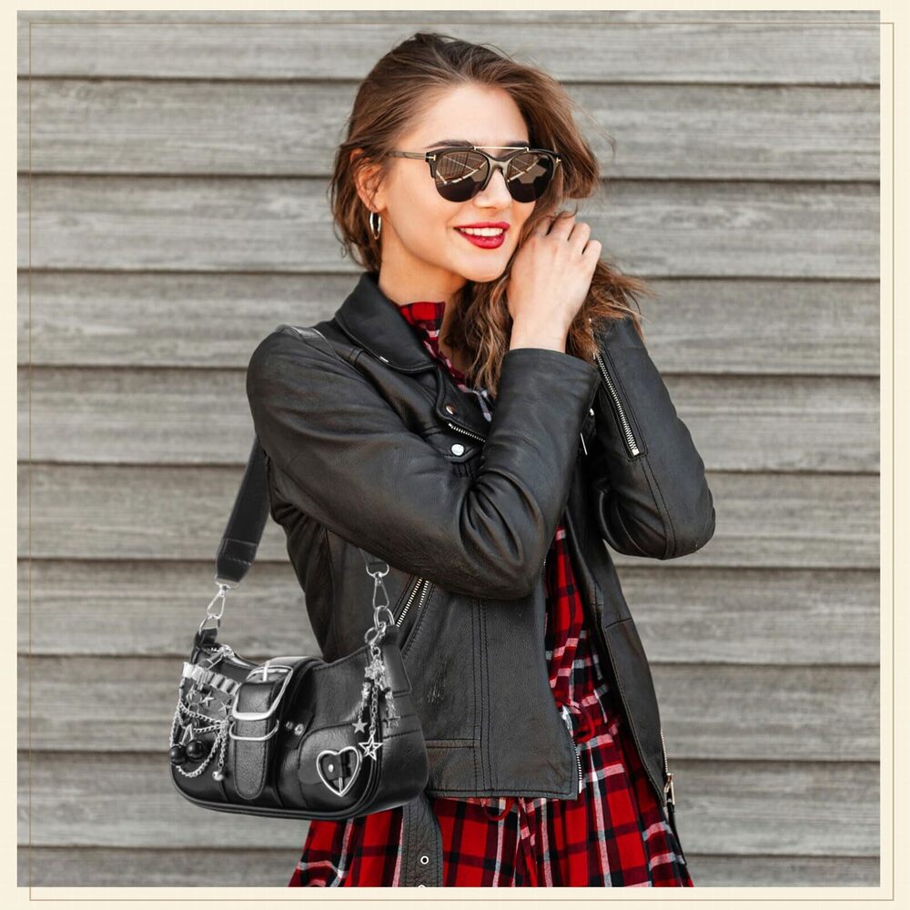3203 Y2k Purse Cute Vintage Emo Shoulder Bag With Goth Chains Buckle Punk View 2